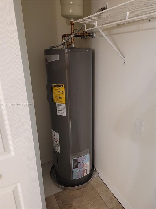 Недавно продано: $475,000 (0 спален, 0 ванн, 2296 Квадратных фут)