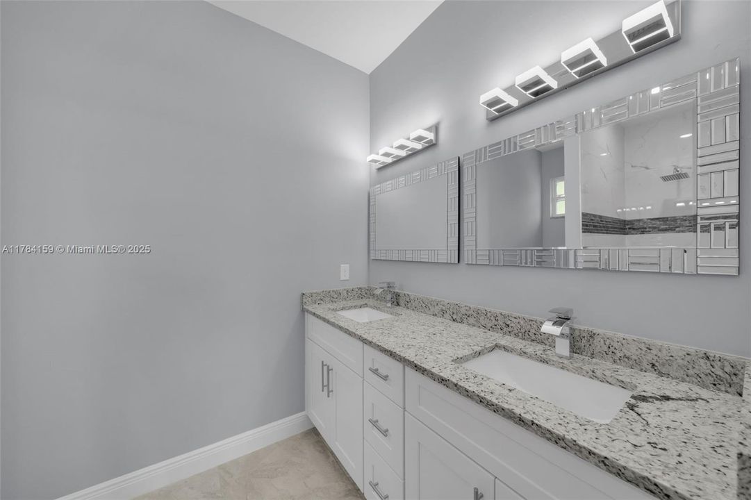 Recently Sold: $375,000 (4 beds, 2 baths, 1800 Square Feet)