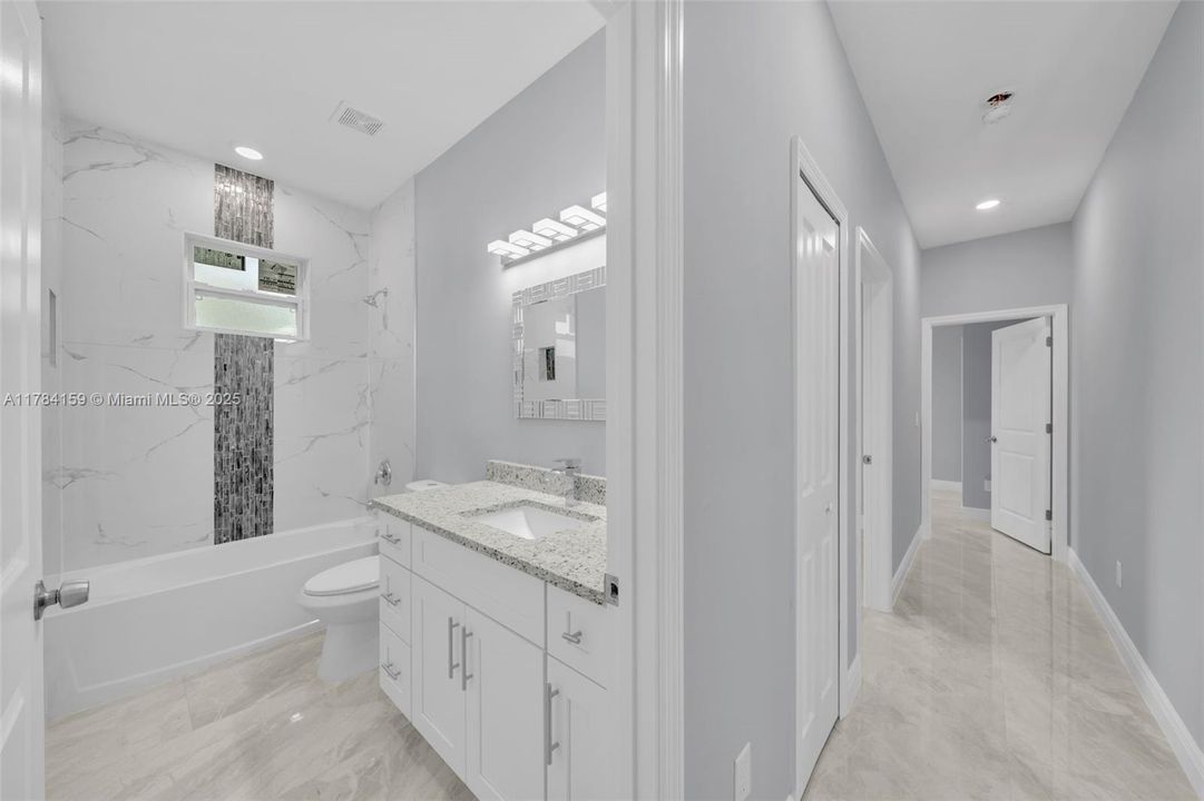 Recently Sold: $375,000 (4 beds, 2 baths, 1800 Square Feet)