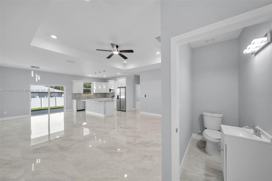 Recently Sold: $375,000 (4 beds, 2 baths, 1800 Square Feet)