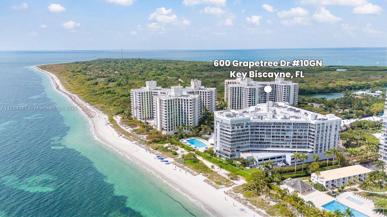 Vendido Recientemente: $1,600,000 (2 camas, 2 baños, 1670 Pies cuadrados)