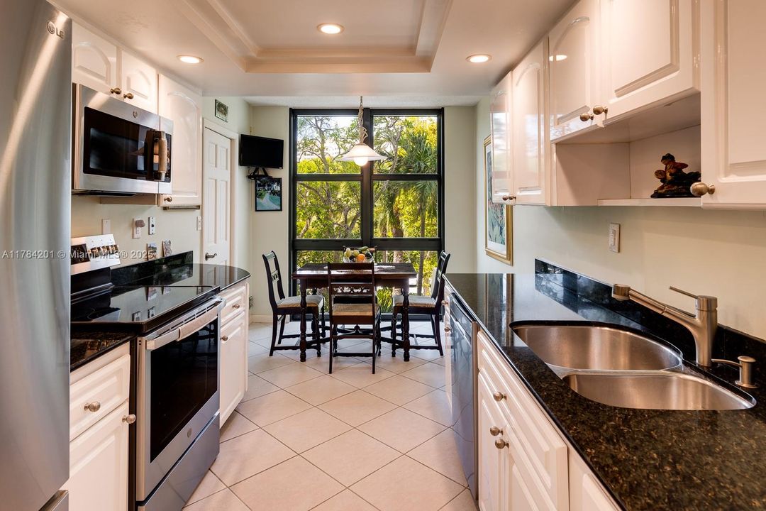 待售: $1,395,000 (3 贝兹, 2 浴室, 1782 平方英尺)