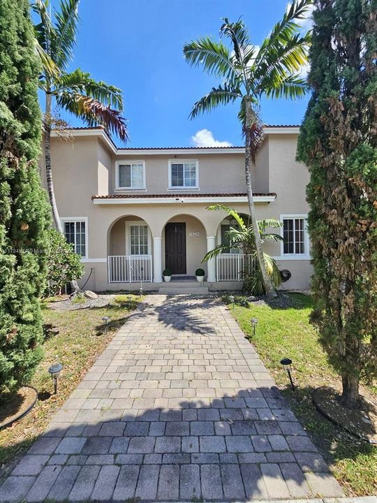 Vendido Recientemente: $365,000 (2 camas, 2 baños, 1408 Pies cuadrados)