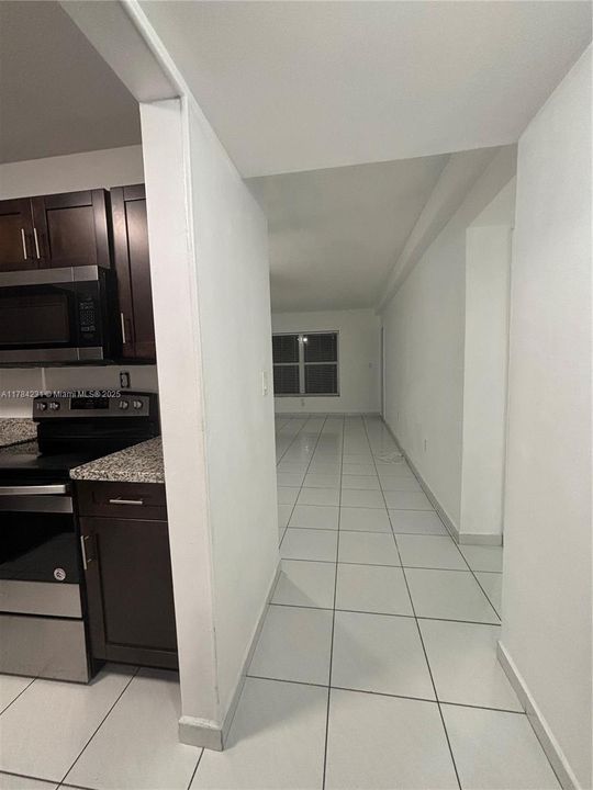 Recientemente alquilado: $1,700 (1 camas, 1 baños, 644 Pies cuadrados)