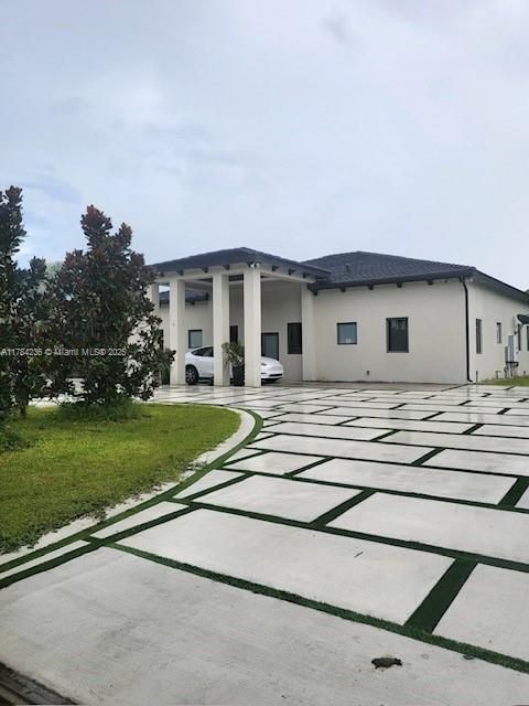 Недавно продано: $1,149,000 (4 спален, 3 ванн, 2580 Квадратных фут)