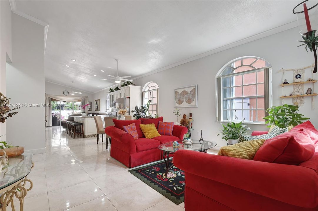 Recently Rented: $3,600 (3 beds, 2 baths, 1582 Square Feet)