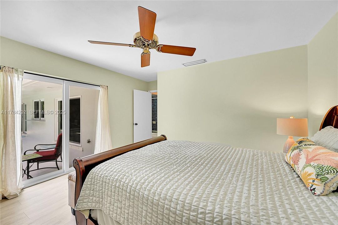 待售: $765,000 (3 贝兹, 2 浴室, 1391 平方英尺)