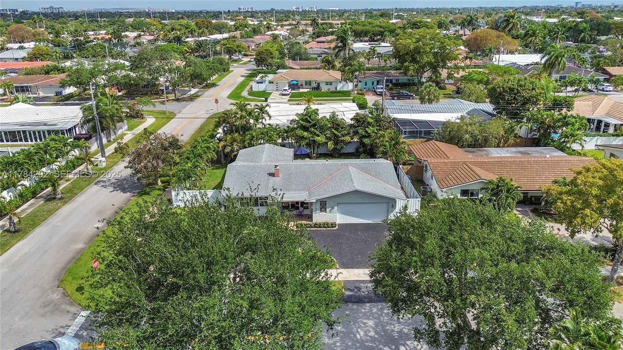 待售: $765,000 (3 贝兹, 2 浴室, 1391 平方英尺)