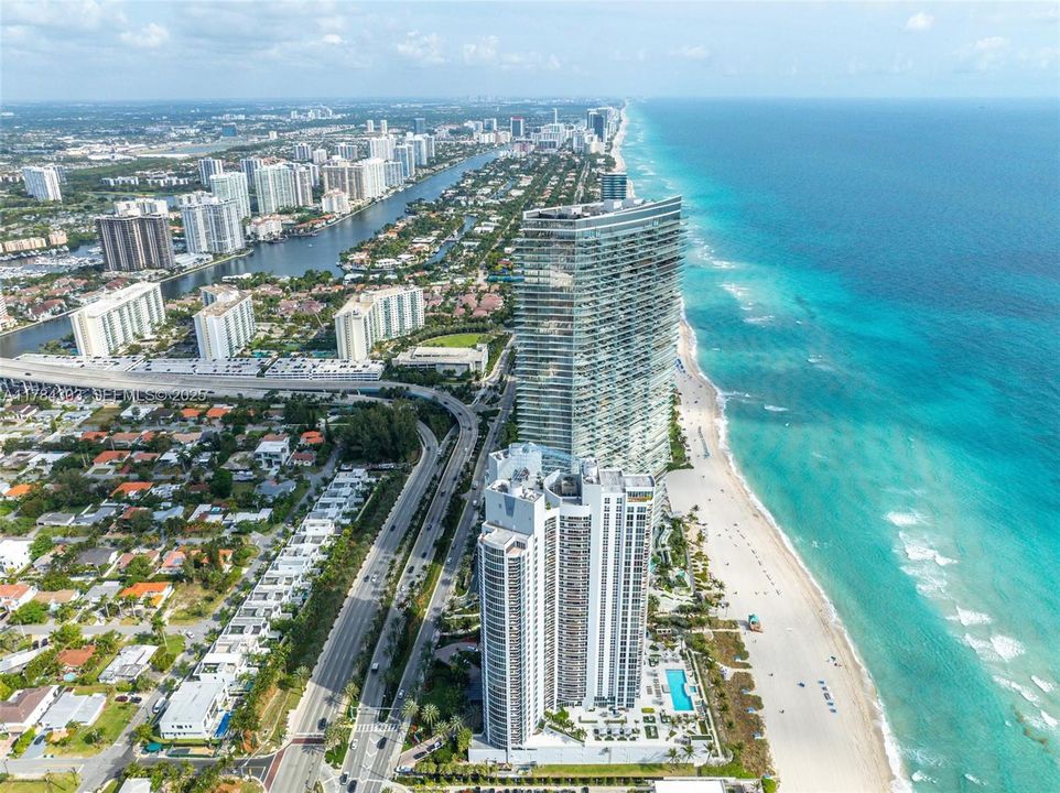 待售: $3,000,000 (3 贝兹, 3 浴室, 2864 平方英尺)