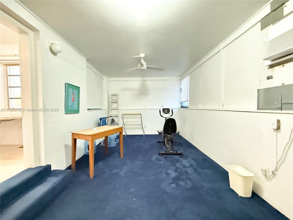 Recently Sold: $625,000 (3 beds, 2 baths, 1264 Square Feet)