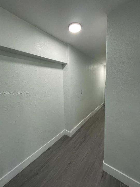 Recientemente alquilado: $1,600 (1 camas, 1 baños, 1989 Pies cuadrados)