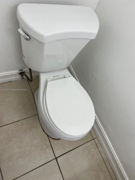 Недавно продано: $213,950 (4 спален, 2 ванн, 1440 Квадратных фут)