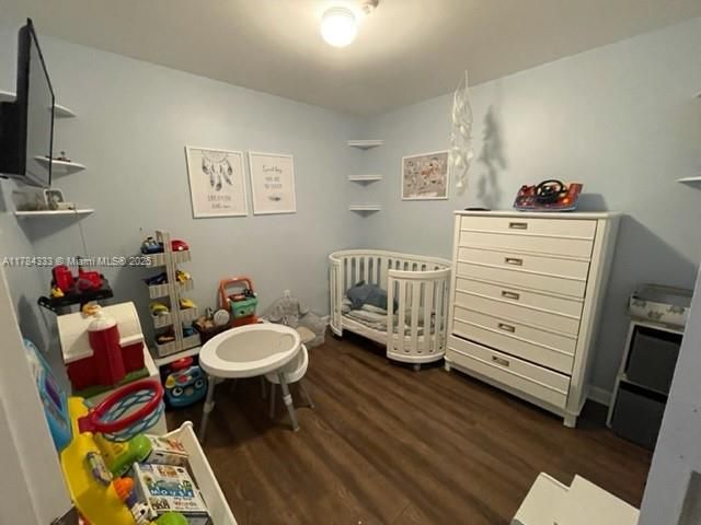 На продажу: $470,000 (2 спален, 2 ванн, 1006 Квадратных фут)