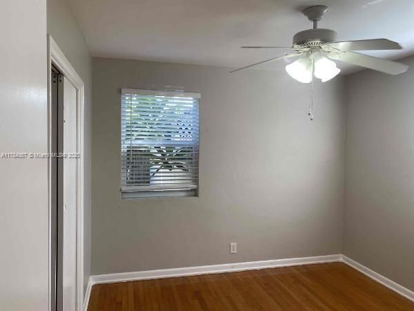 最近租的: $2,390 (3 贝兹, 1 浴室, 1399 平方英尺)