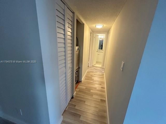 Vendido Recientemente: $224,900 (2 camas, 2 baños, 1170 Pies cuadrados)