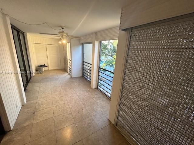 Vendido Recientemente: $224,900 (2 camas, 2 baños, 1170 Pies cuadrados)