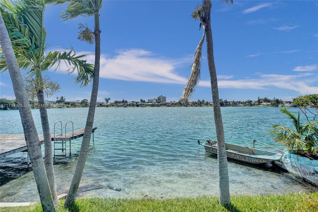 Недавно продано: $410,000 (2 спален, 1 ванн, 890 Квадратных фут)