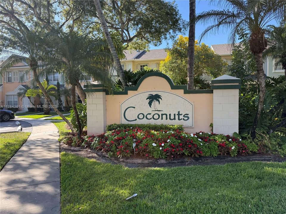 Recently Rented: $2,550 (2 beds, 2 baths, 1110 Square Feet)