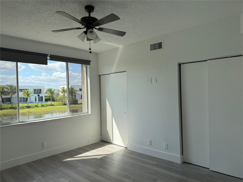 Recently Rented: $2,550 (2 beds, 2 baths, 1110 Square Feet)