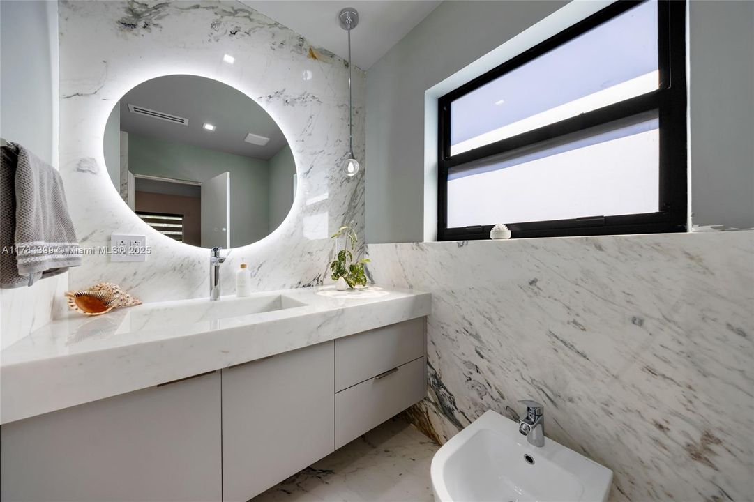 For Sale: $5,400,000 (4 beds, 4 baths, 3454 Square Feet)