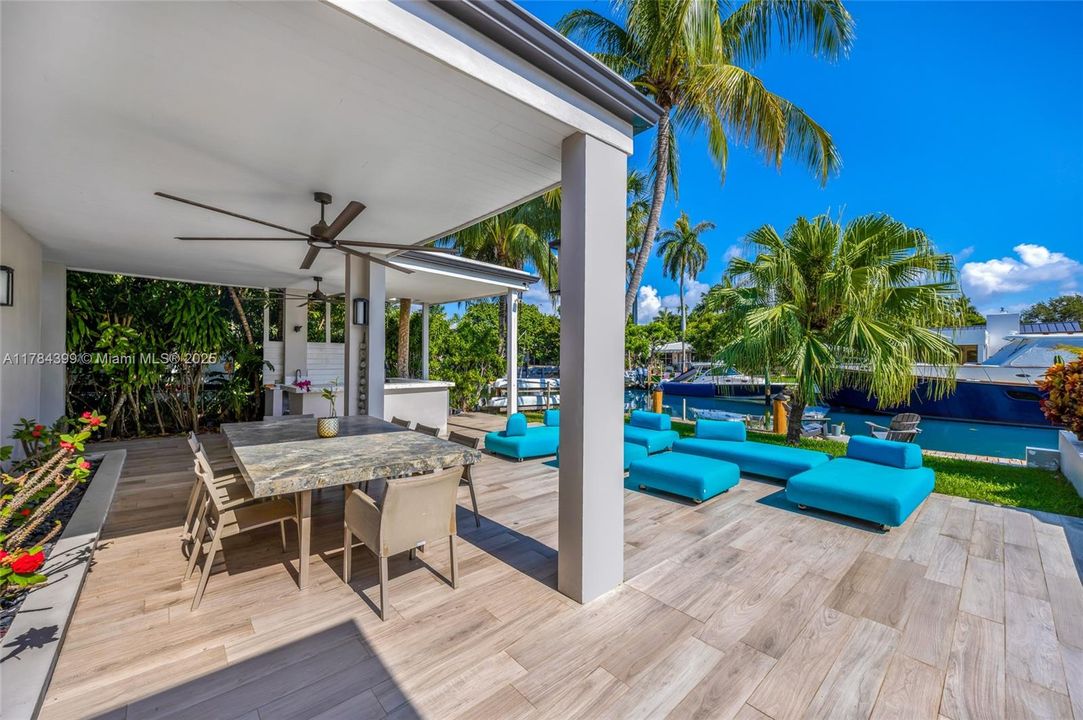 For Sale: $5,400,000 (4 beds, 4 baths, 3454 Square Feet)