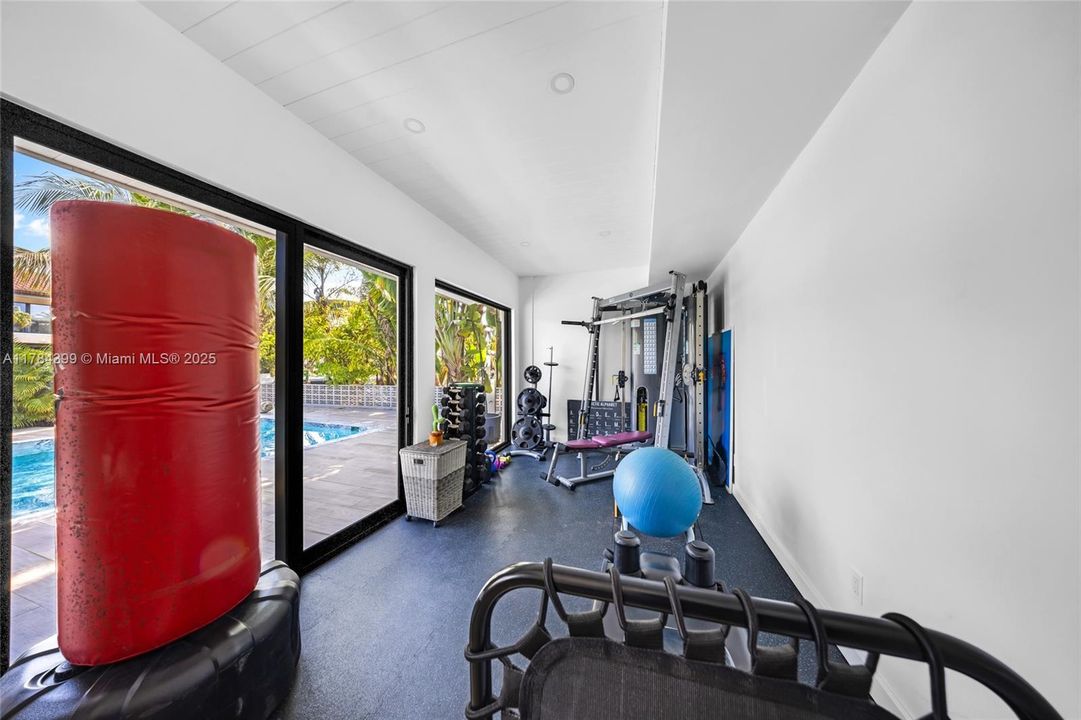 For Sale: $5,400,000 (4 beds, 4 baths, 3454 Square Feet)