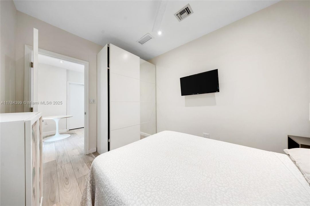 For Sale: $5,400,000 (4 beds, 4 baths, 3454 Square Feet)