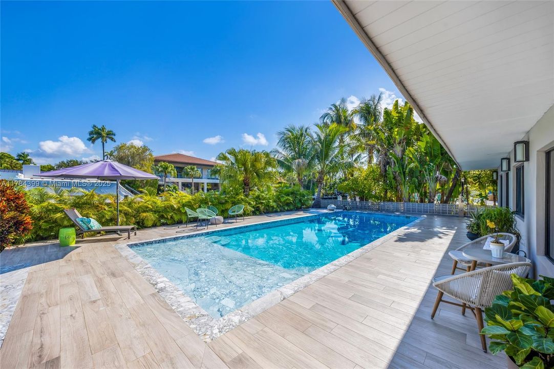 For Sale: $5,400,000 (4 beds, 4 baths, 3454 Square Feet)