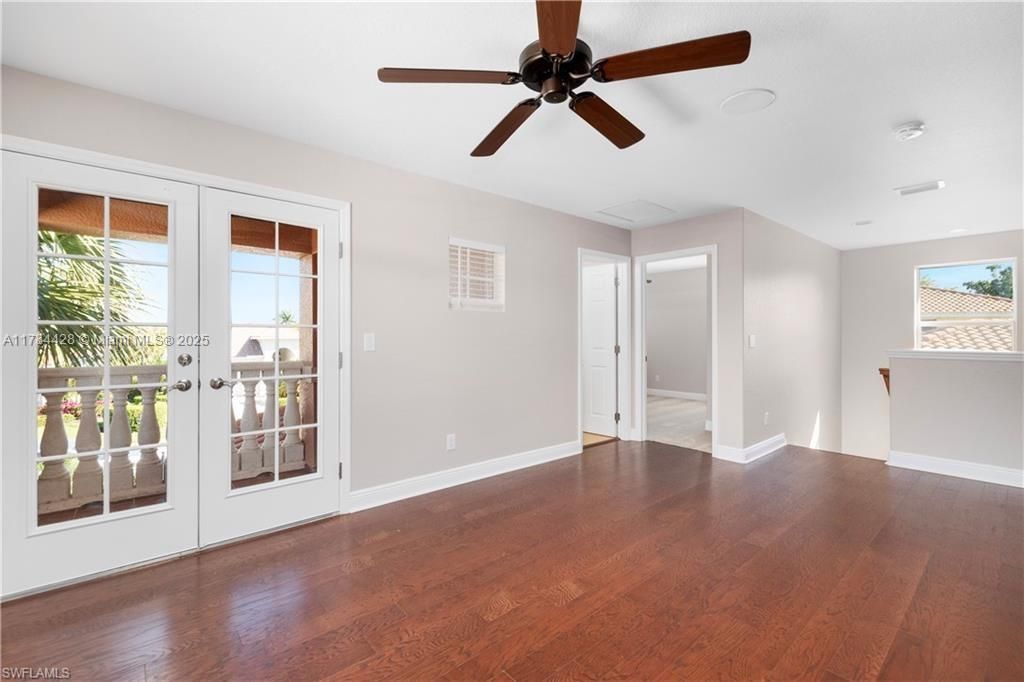 Recently Sold: $525,000 (3 beds, 2 baths, 2413 Square Feet)