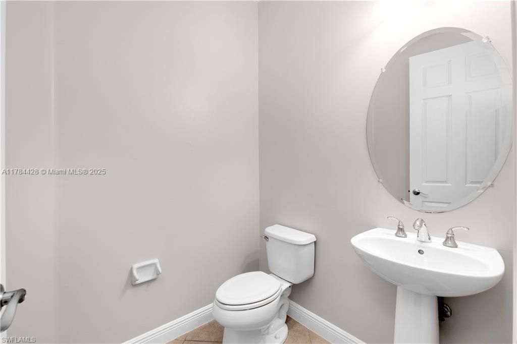 Recently Sold: $525,000 (3 beds, 2 baths, 2413 Square Feet)