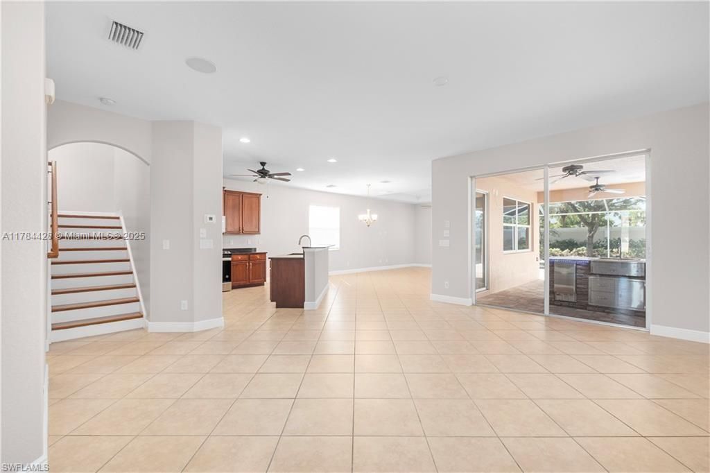 Recently Sold: $525,000 (3 beds, 2 baths, 2413 Square Feet)