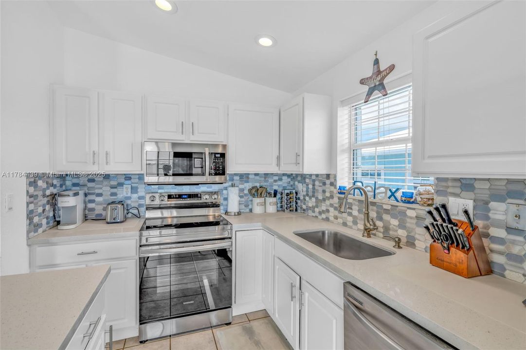 Stainless Steel Kitchen Appliances