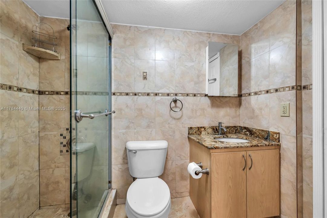 Recently Sold: $207,000 (1 beds, 1 baths, 528 Square Feet)