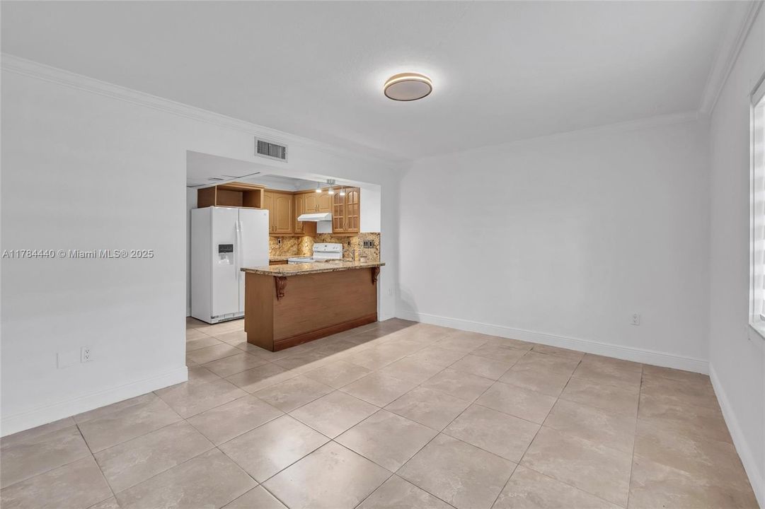 Recently Sold: $207,000 (1 beds, 1 baths, 528 Square Feet)