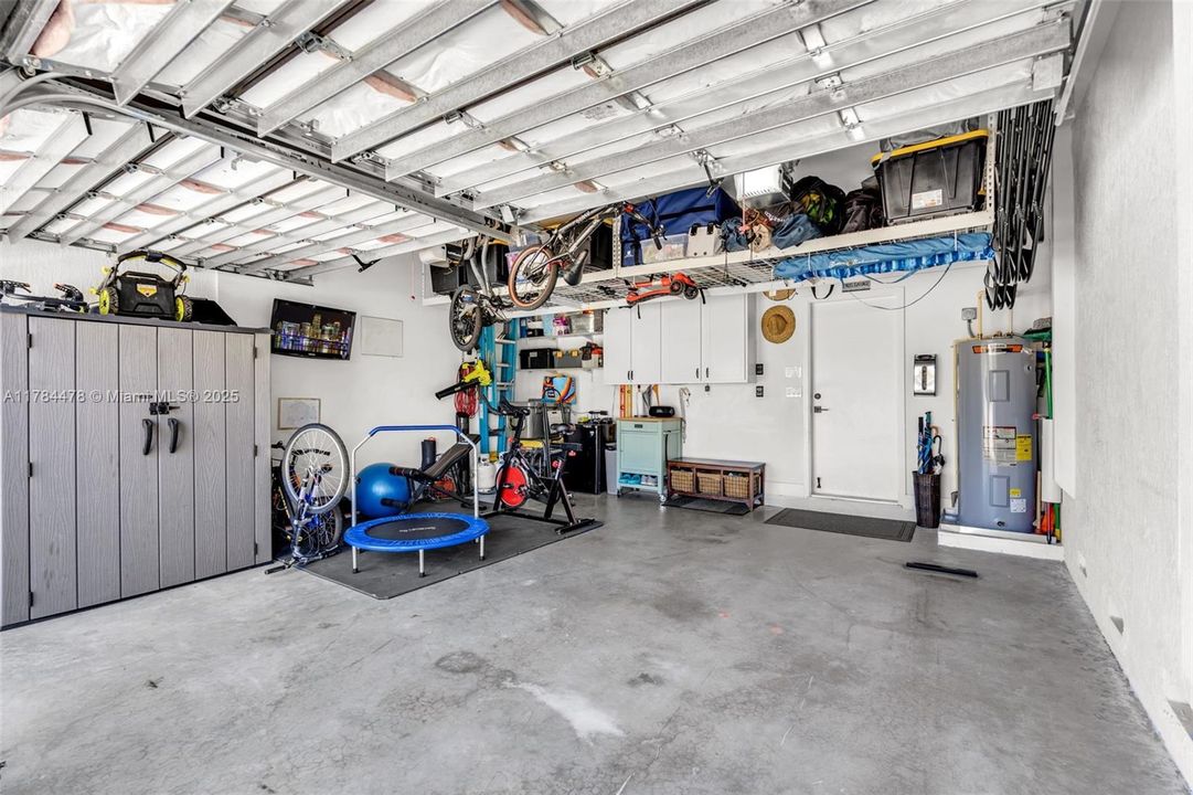 最近售出: $912,000 (4 贝兹, 3 浴室, 0 平方英尺)