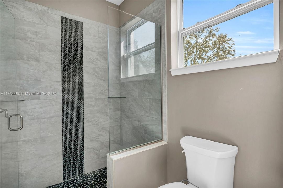 Active With Contract: $1,299,900 (4 beds, 3 baths, 3092 Square Feet)