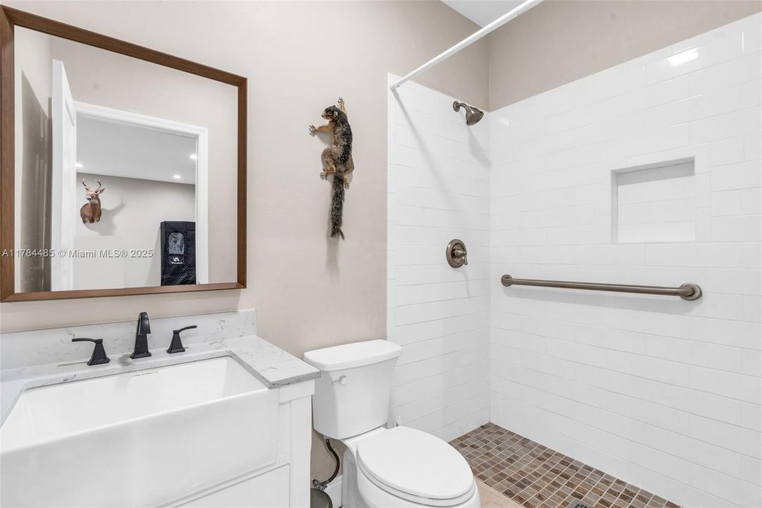 Active With Contract: $1,299,900 (4 beds, 3 baths, 3092 Square Feet)