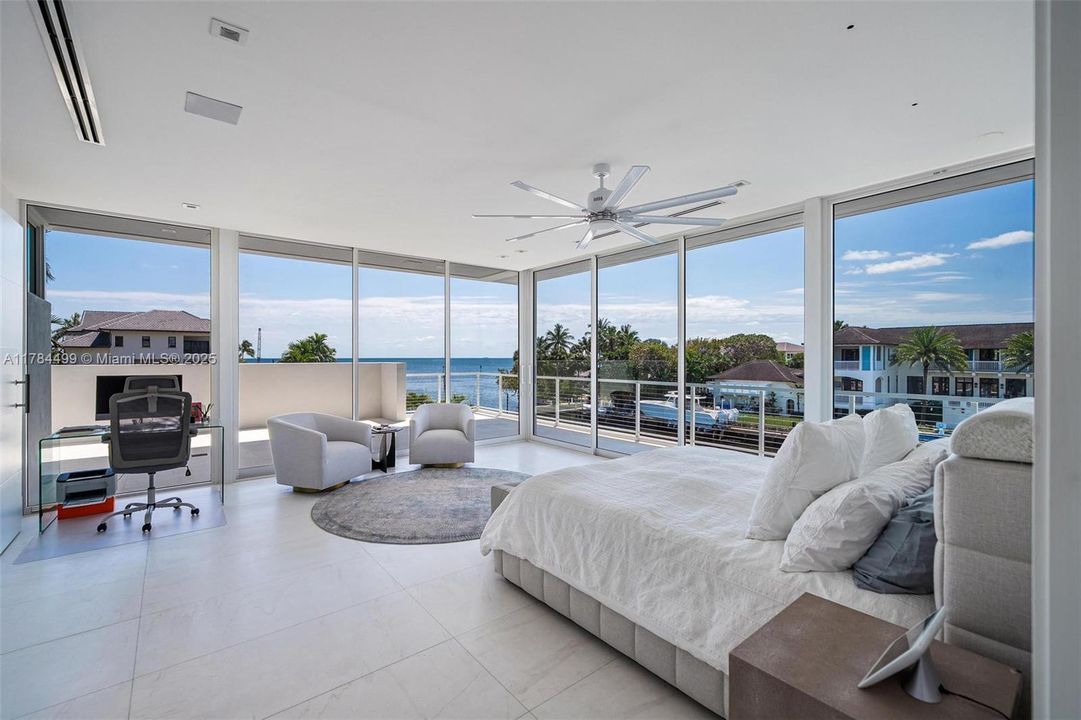 For Sale: $19,700,000 (6 beds, 7 baths, 6810 Square Feet)