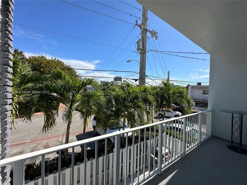 最近租的: $4,195 (3 贝兹, 2 浴室, 1632 平方英尺)