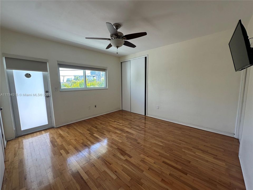 最近租的: $4,195 (3 贝兹, 2 浴室, 1632 平方英尺)