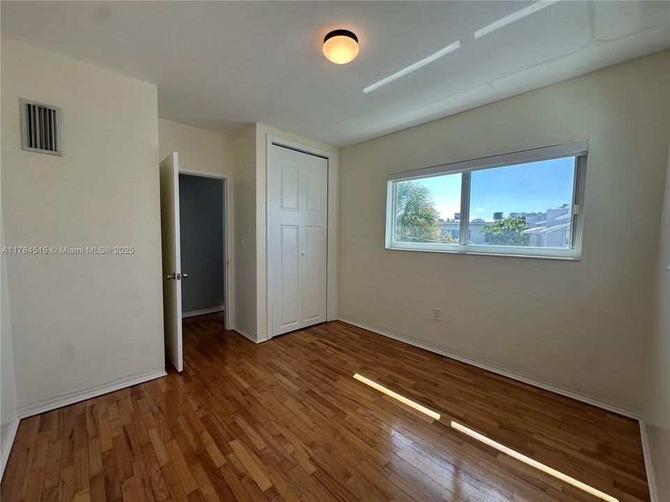 最近租的: $4,195 (3 贝兹, 2 浴室, 1632 平方英尺)