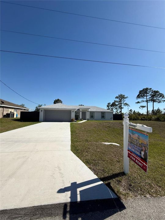 Recently Rented: $2,400 (4 beds, 2 baths, 0 Square Feet)