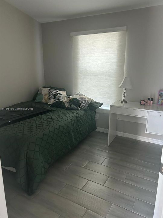 Recently Rented: $2,400 (4 beds, 2 baths, 0 Square Feet)