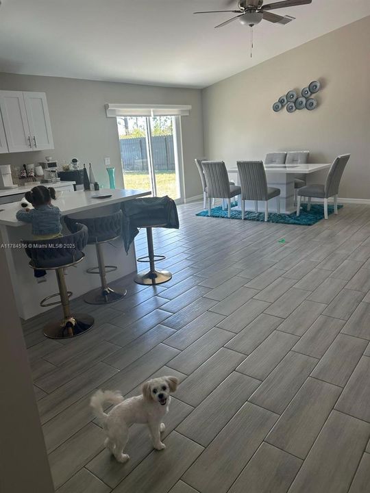 Recently Rented: $2,400 (4 beds, 2 baths, 0 Square Feet)