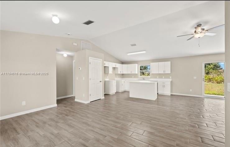 Recently Rented: $2,400 (4 beds, 2 baths, 0 Square Feet)