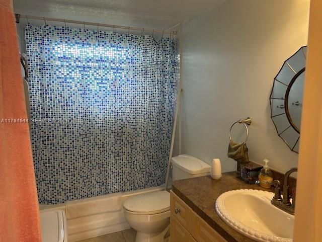 For Sale: $99,000 (1 beds, 1 baths, 750 Square Feet)