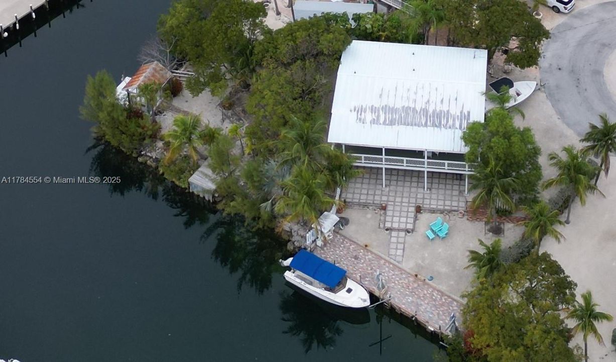 Sky View 120 Captains Court