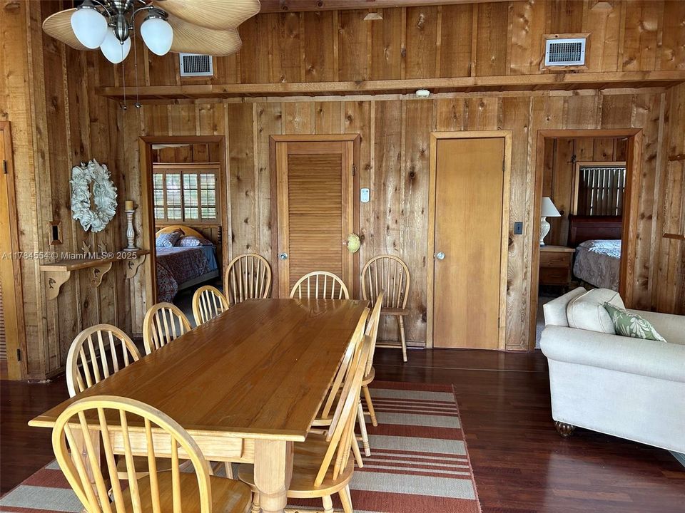 Entry to Bedrooms & Baths