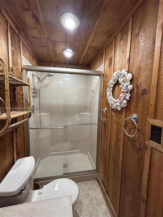 Recently Sold: $2,000,000 (4 beds, 3 baths, 1708 Square Feet)