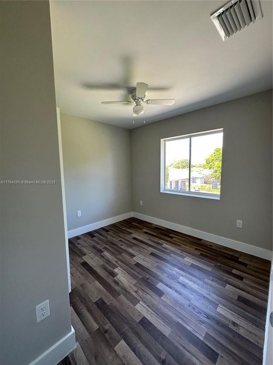 For Sale: $537,500 (0 beds, 0 baths, 1277 Square Feet)